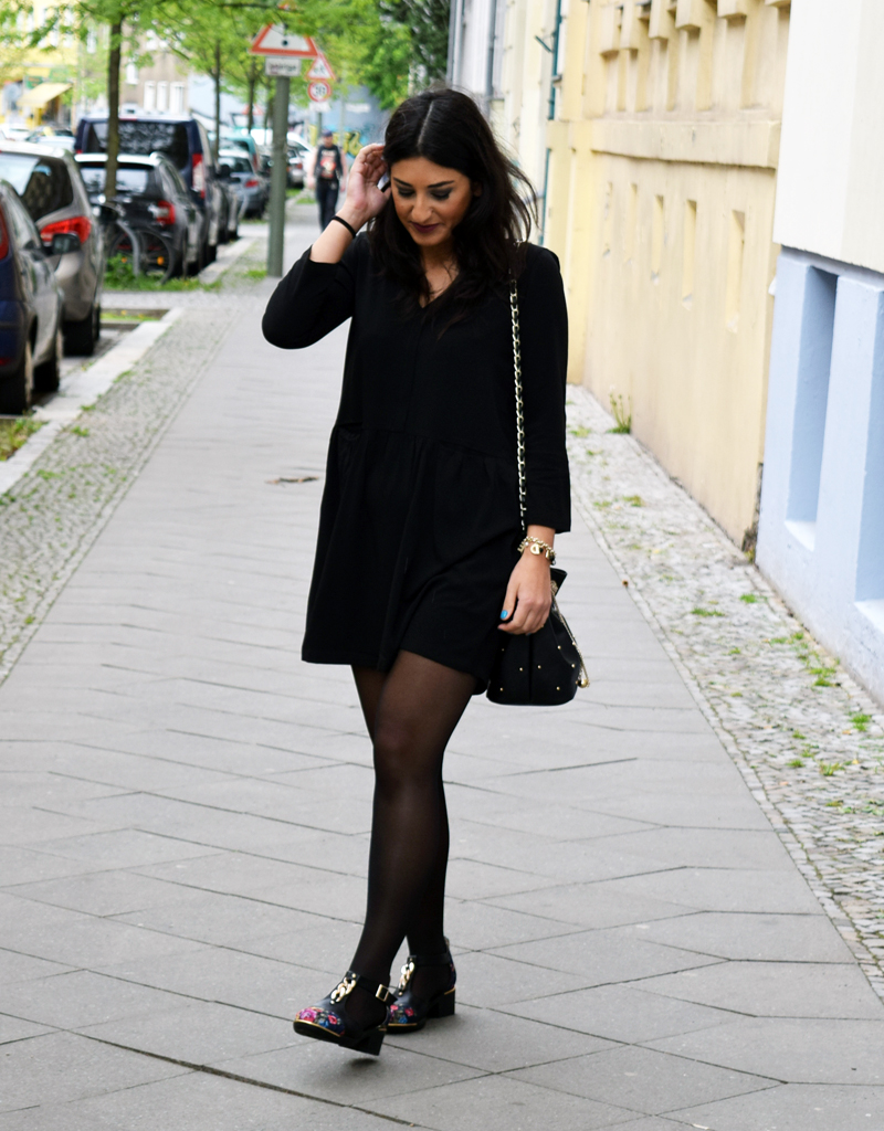 Kleines Schwarzes Thingsarefantasic Outfit Post Kleines Schwarzes Kleid