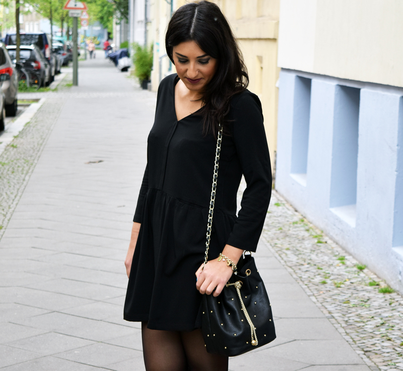 Kleines Schwarzes Thingsarefantasic Outfit Post Schwarzes Kleid